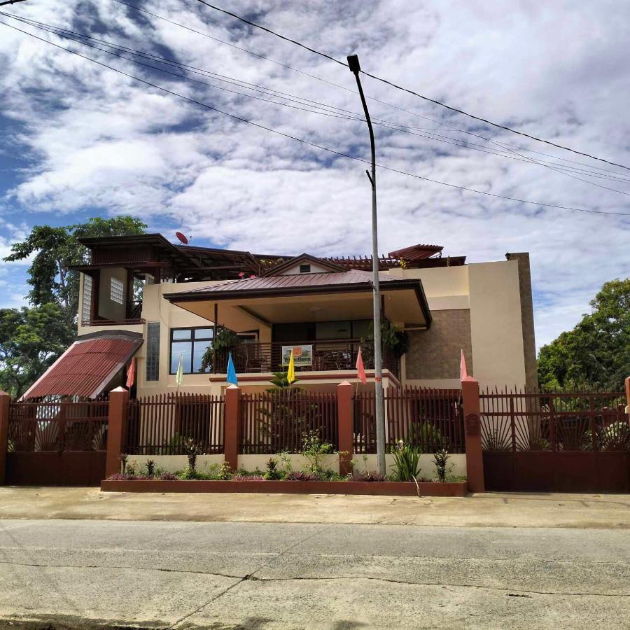 Tessie'S Home Stay Bed & Breakfast Puerto Princesa Exterior photo